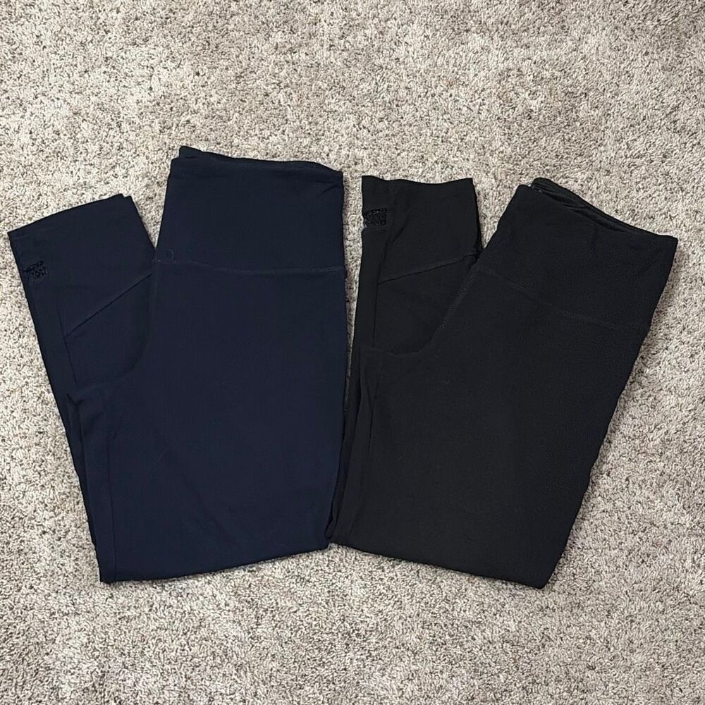 Tribal Black‎ & Navy Cropped Leggings – Women’s Size Large